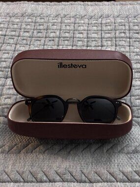 Illesteva Women's Portofino Mirrored Round Sunglasses, 48mm